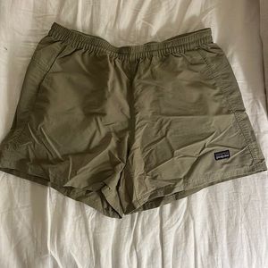 Women’s Patagonia baggies
